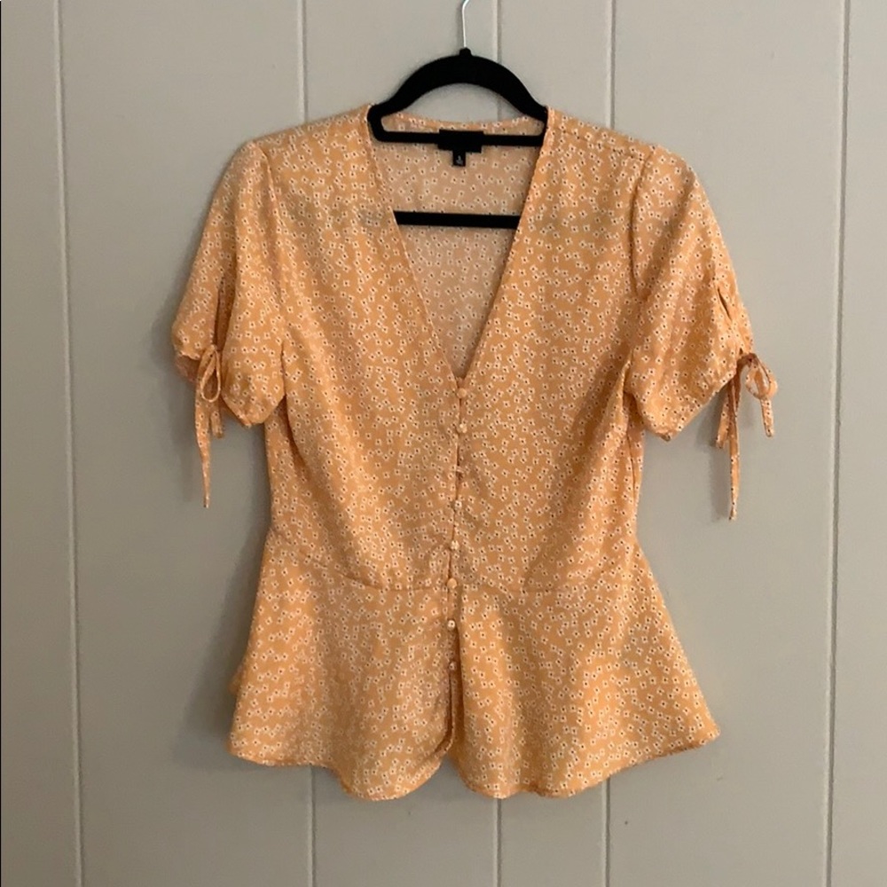 Floral print yellow blouse